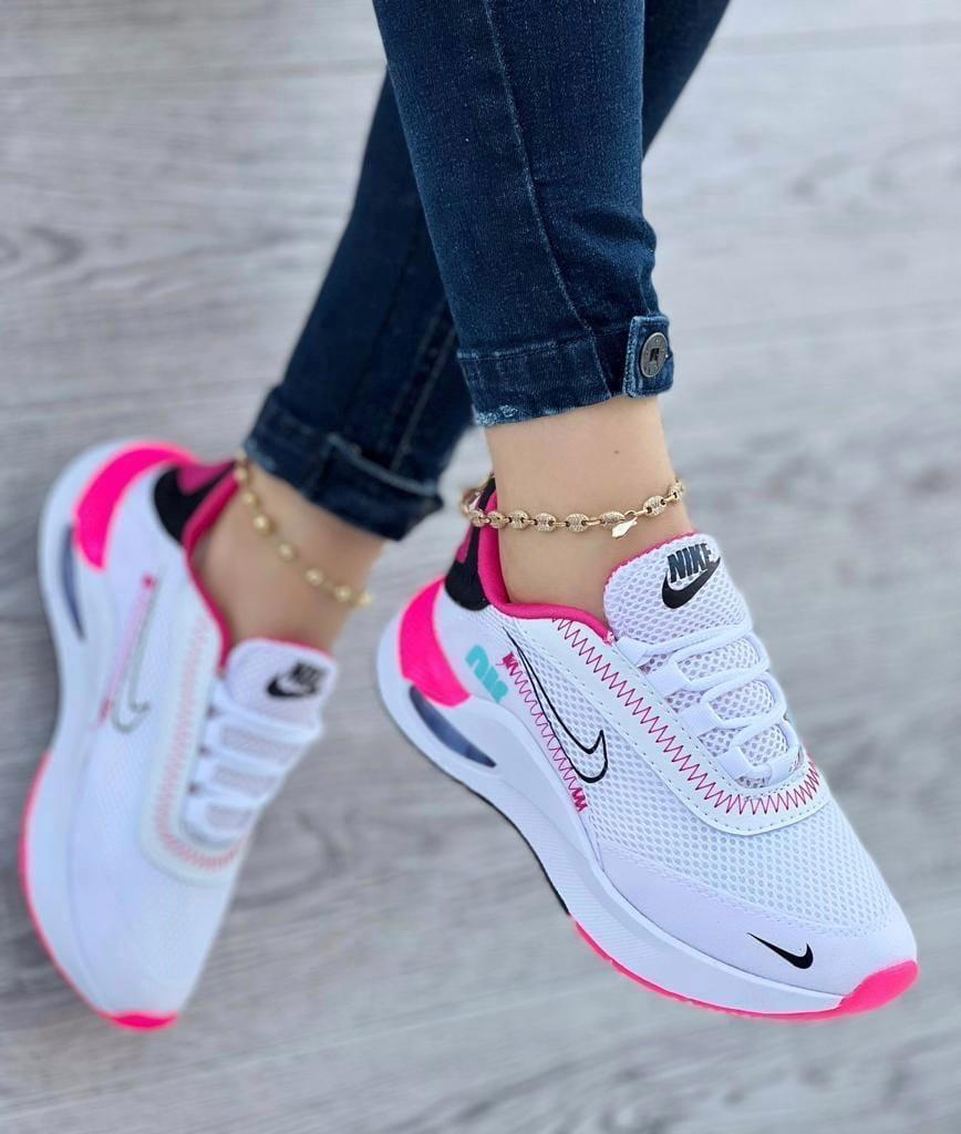 Teni de mujer nike on sale